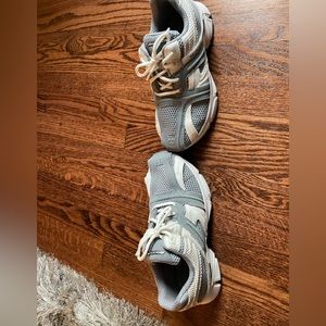 Gray and white balenciaga sneakers great condition